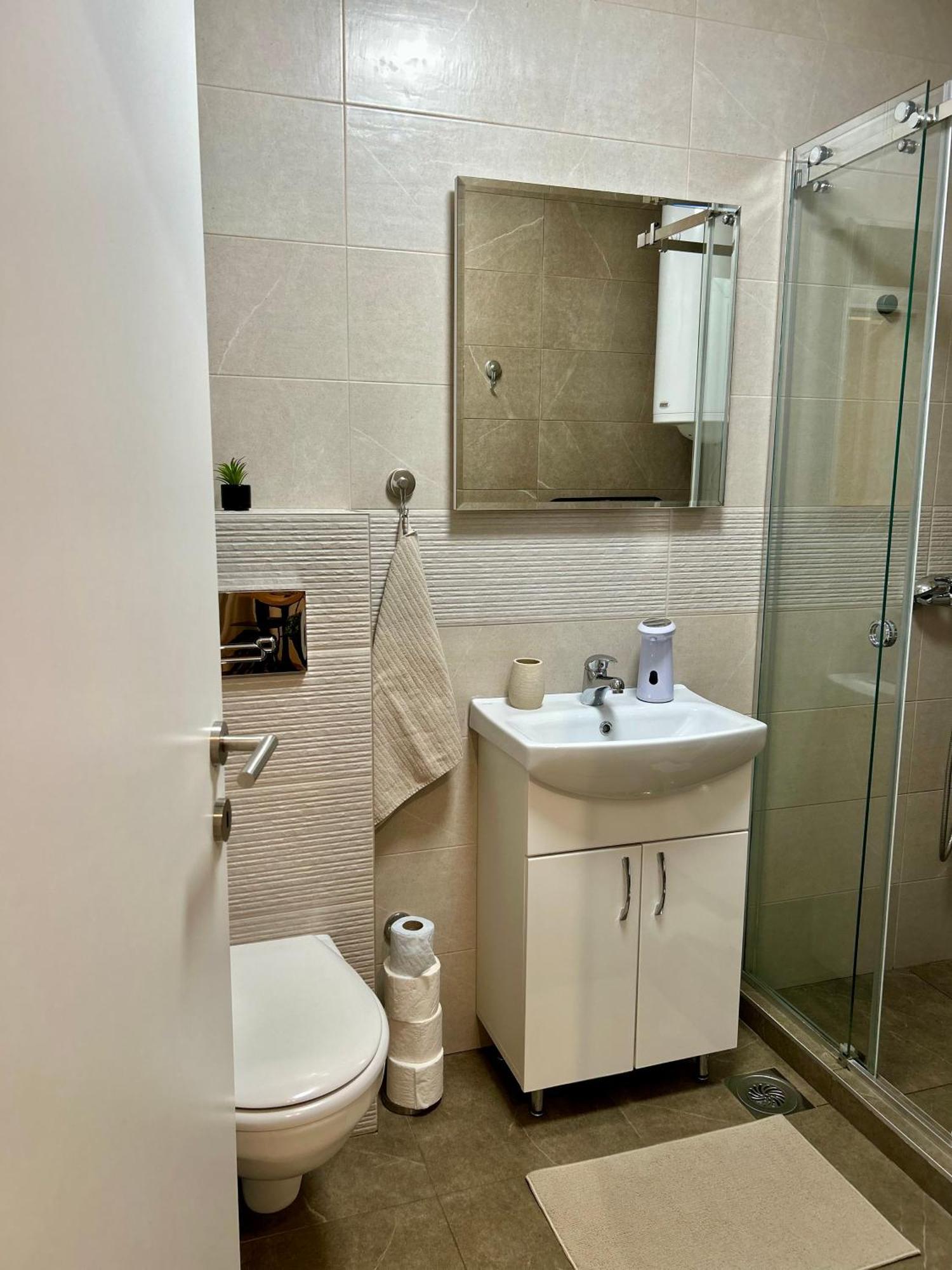 Silversea Apartman Шабац Экстерьер фото